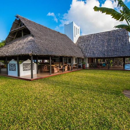 Amani Beach Resort Kutani Экстерьер фото