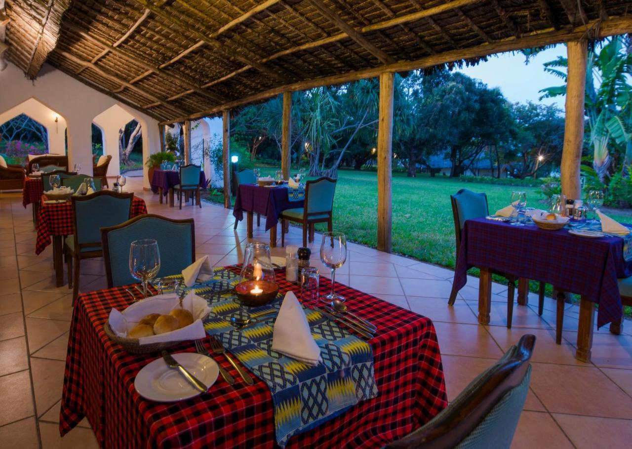 Amani Beach Resort Kutani Экстерьер фото