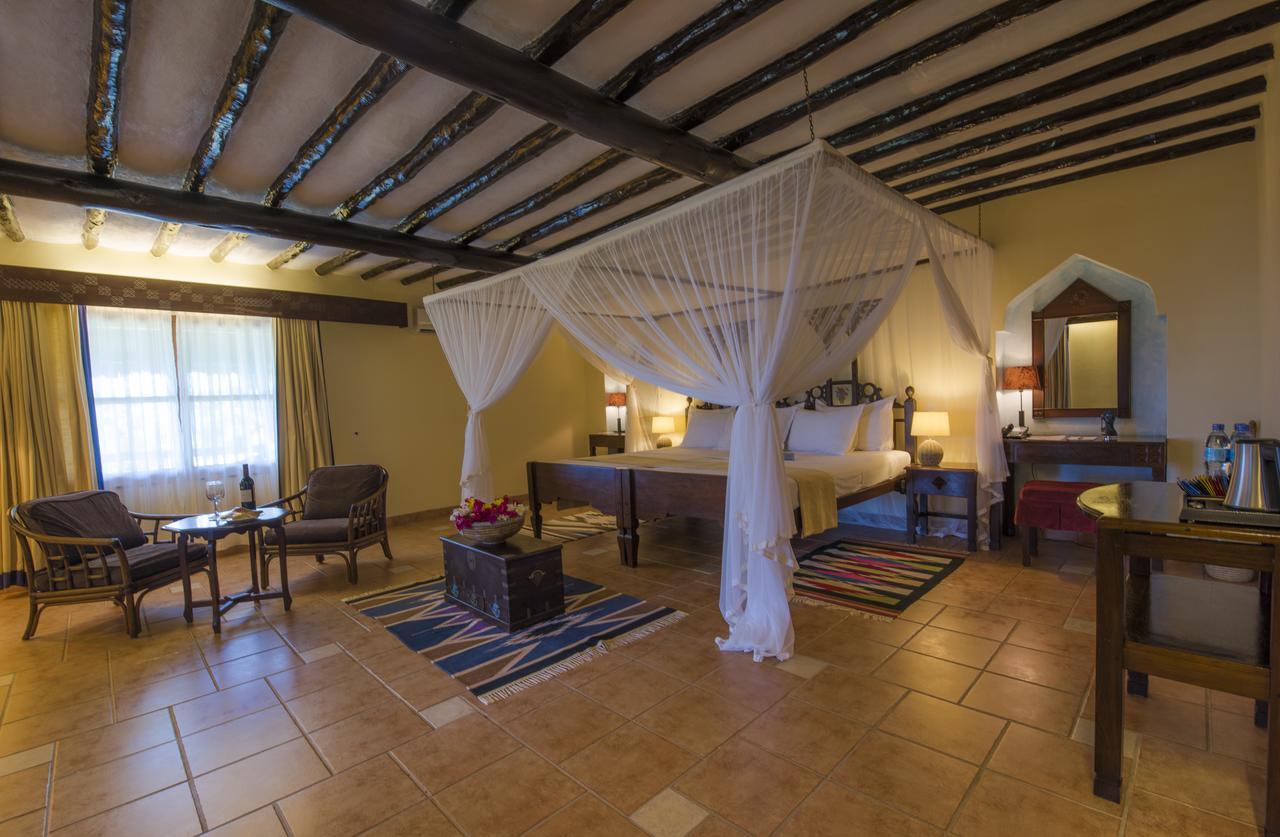 Amani Beach Resort Kutani Экстерьер фото