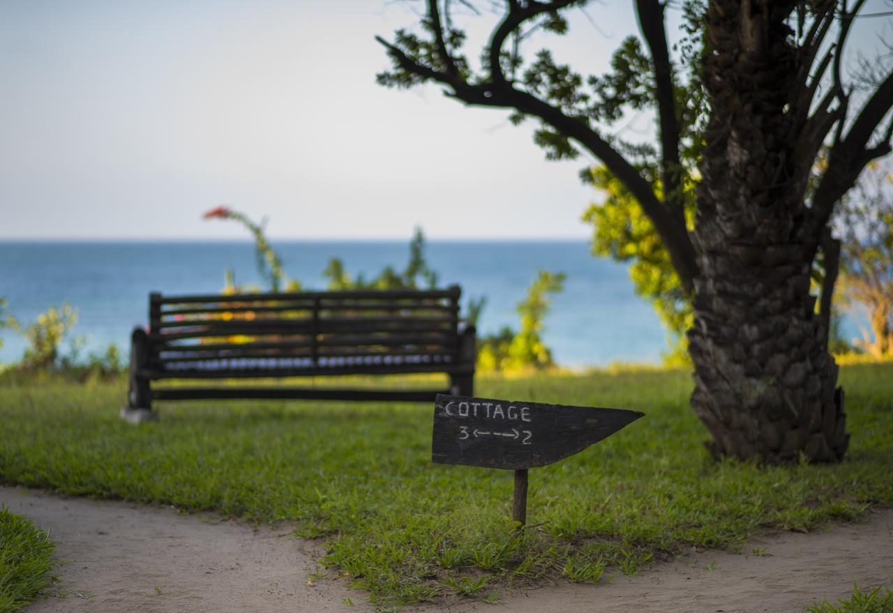 Amani Beach Resort Kutani Экстерьер фото