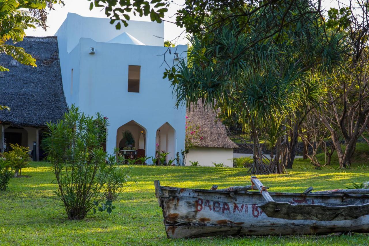 Amani Beach Resort Kutani Экстерьер фото